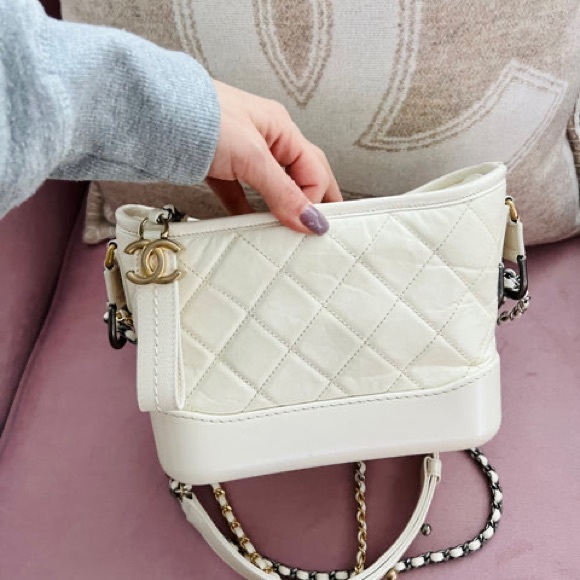 CHANEL GABRIELLE BAG (AUTHENTIC) - Picture 3 of 10